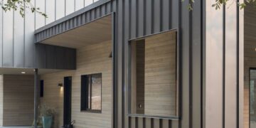 Siding mohler adams architects premoldeado residential leschi corrugated cladding clad residence horizontal hormigon paneling planting